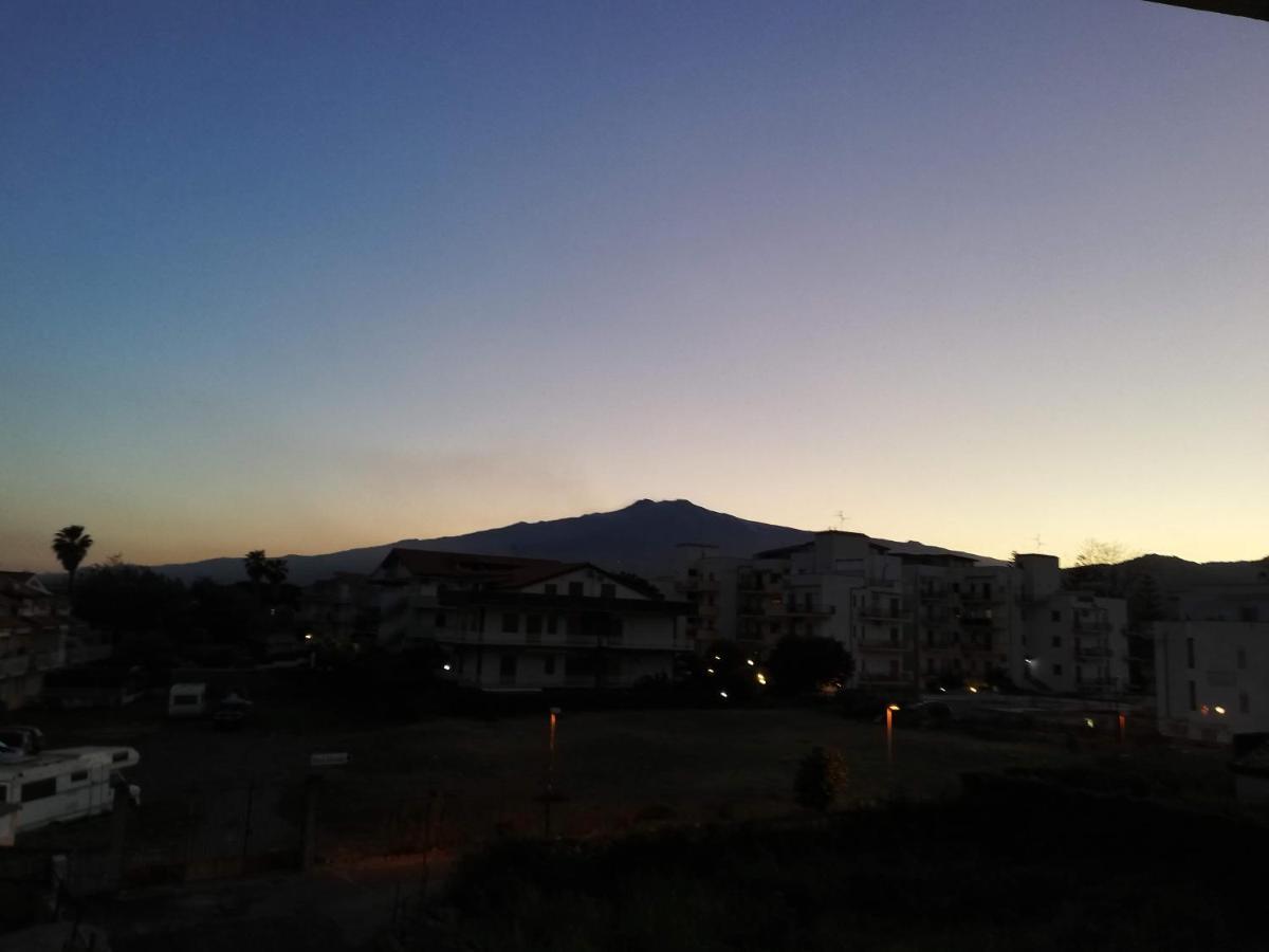 Recanati Seaside Apartment Giardini-Naxos Exterior foto